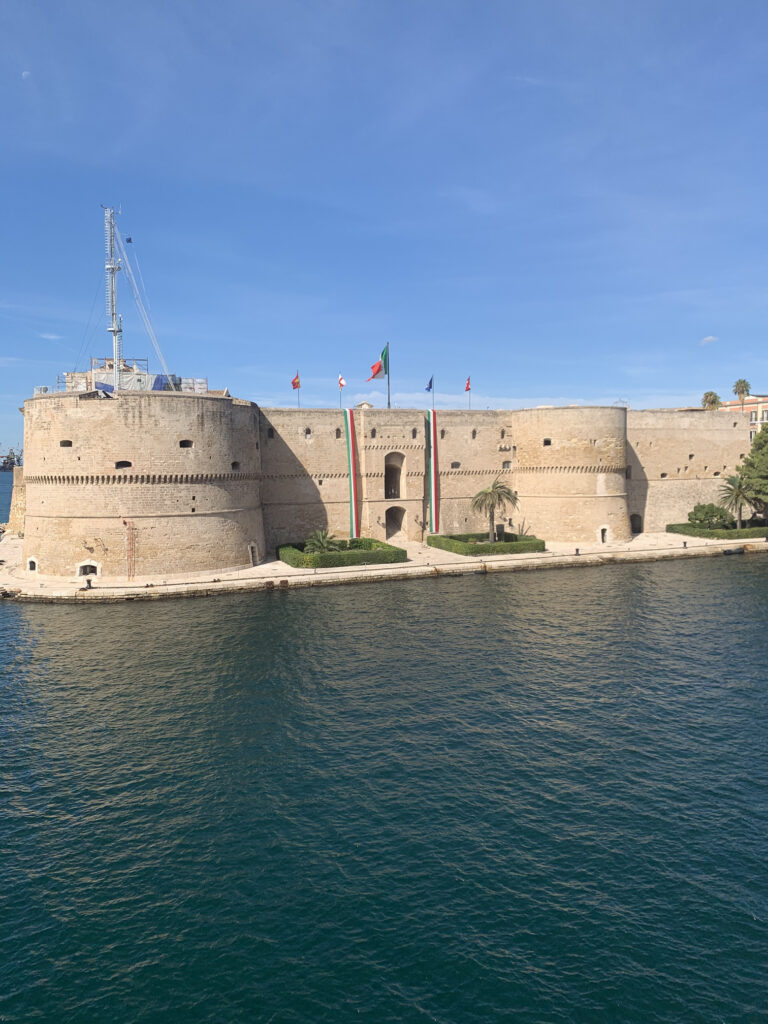 Taranto la città dei due mari